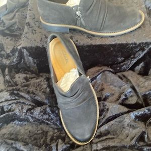Clarks Nubuck loafers